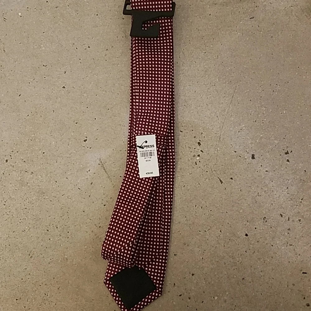 Express Men red with white block print tie